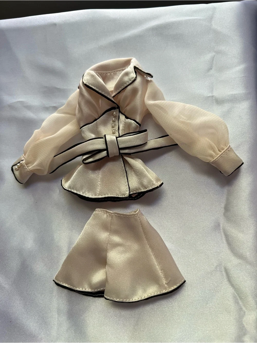 Barbie Suite Retreat Silkstone Outfit